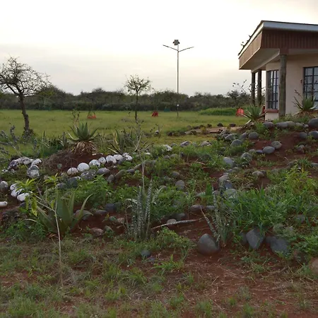 Wild Amboseli Ndovu Cottage. Exterior photo