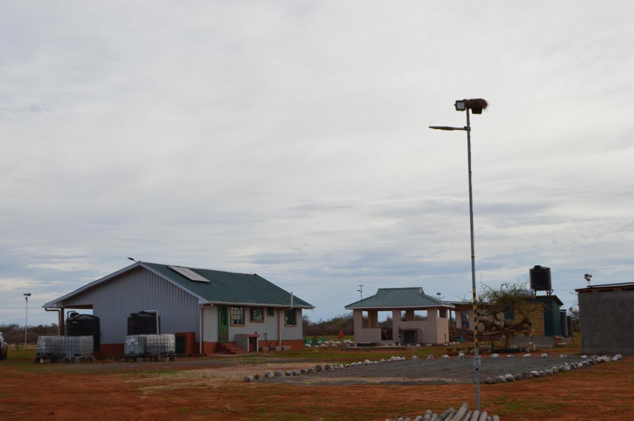 Wild Ndovu Cottage. * Amboseli