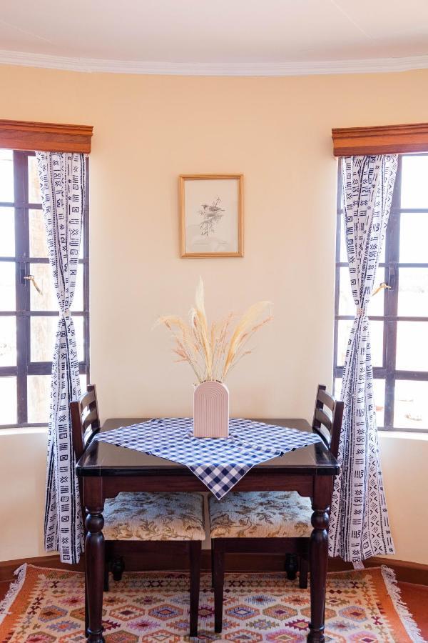Wild Ndovu Cottage. Country house